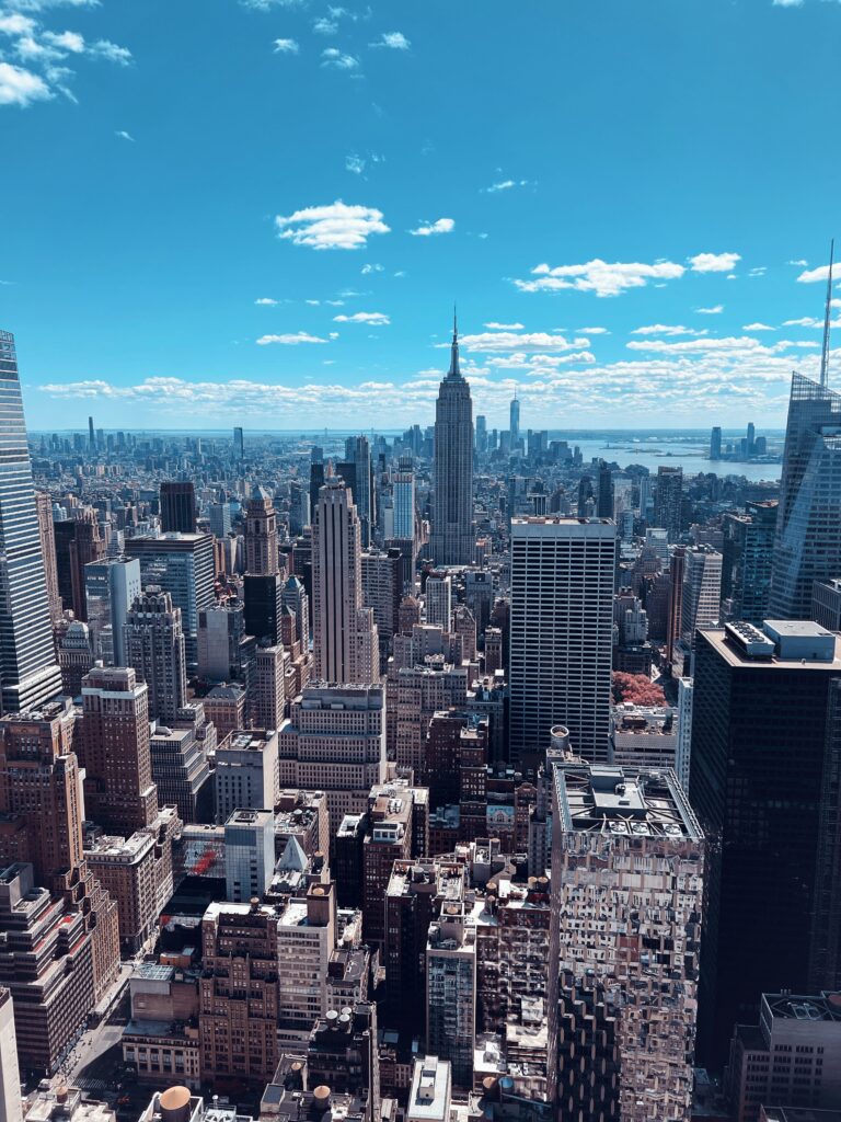 Lire la suite à propos de l’article Top of the Rock : Vue sur la Skyline de New York