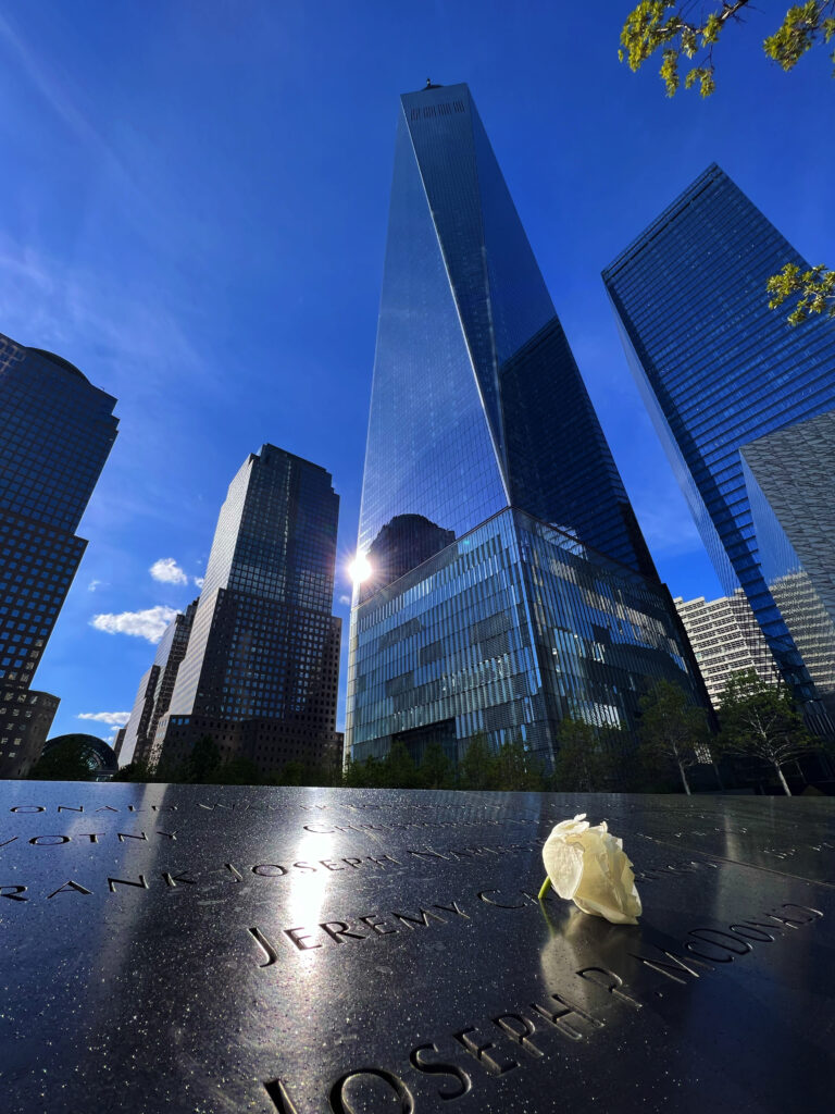 MEMORIAL 9/11 NEW YORK